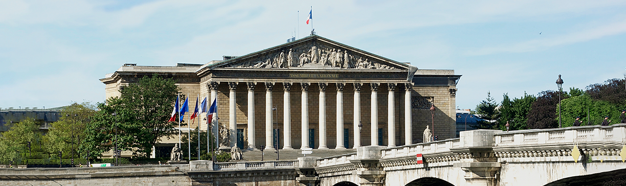 لایحه ایمنی دیجیتال فرانسه و استاندارد دوگانه در برابر محتوای مضر